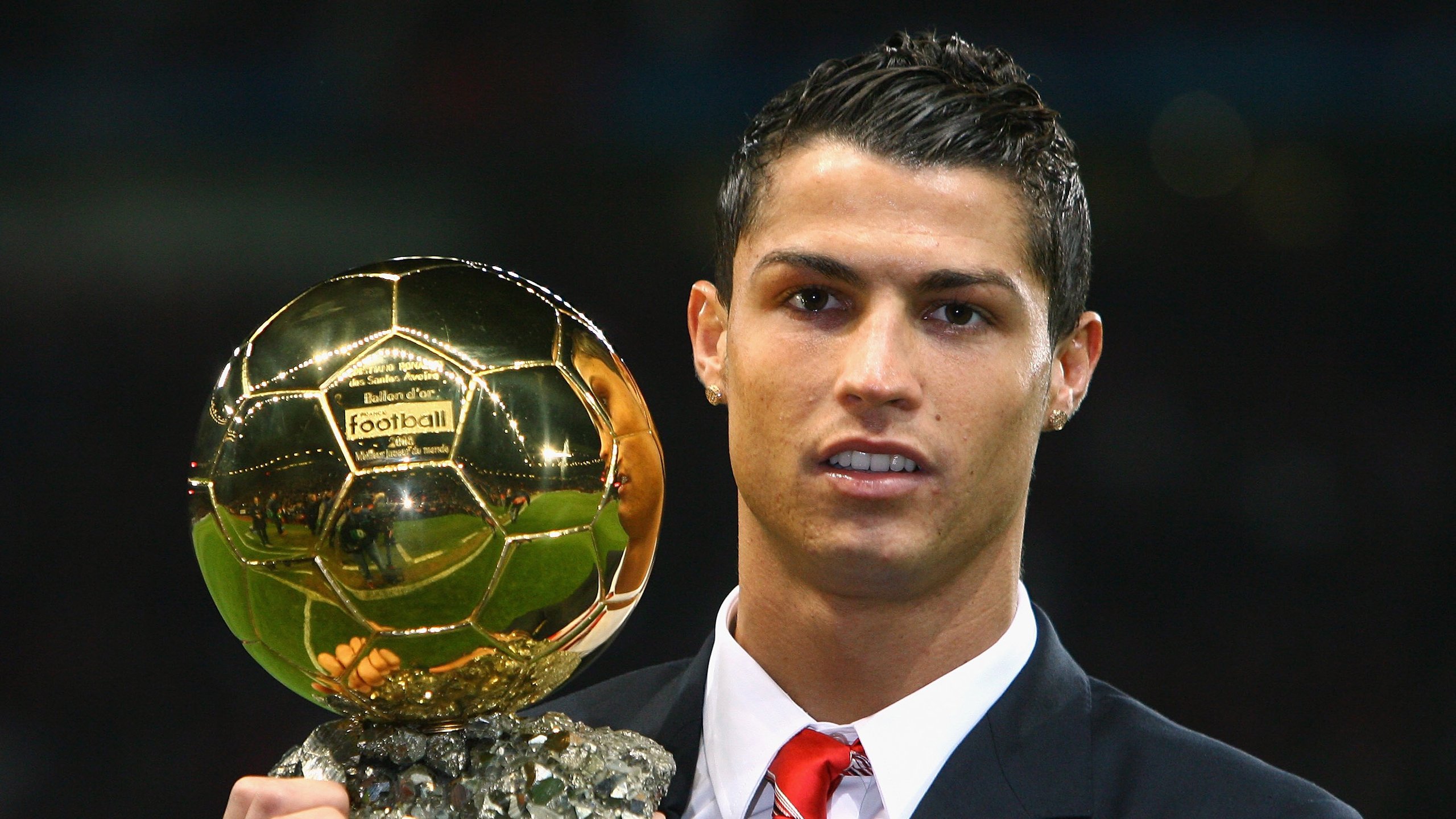 开云电竞平台注册-“西甲激烈碰撞，争冠形势不断变化”，西甲局势